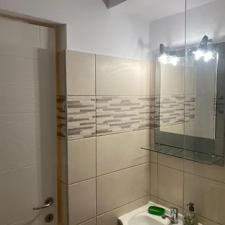 Piata Sudului Host Appartement Boekarest